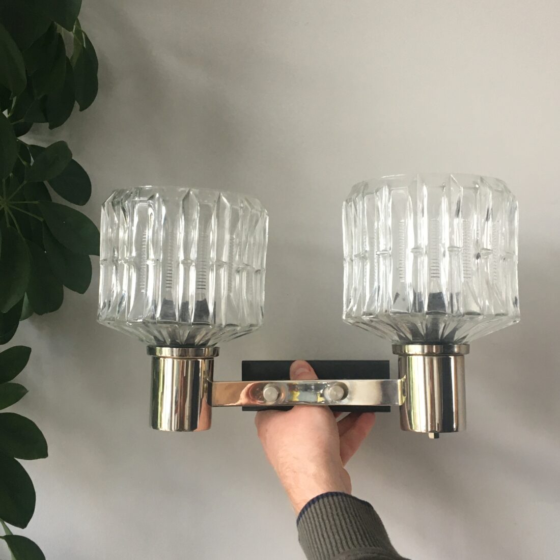 Vintage wandlamp met kristalglas