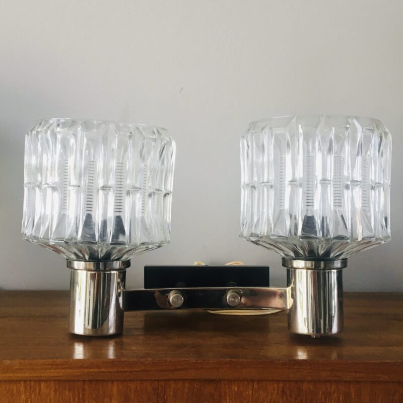 Vintage wandlamp met kristalglas